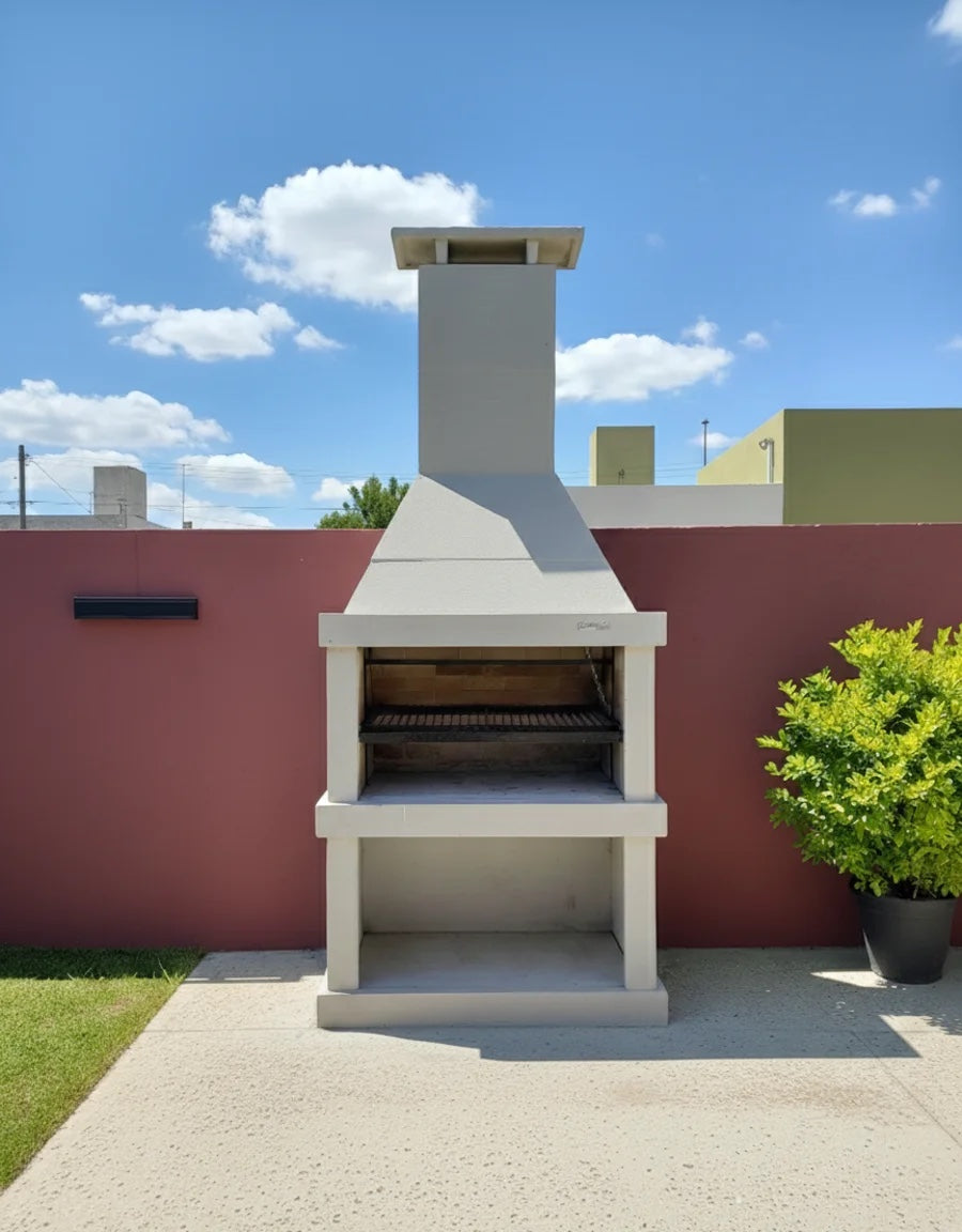 Argentine Grill N02 with full-width grate on a patio